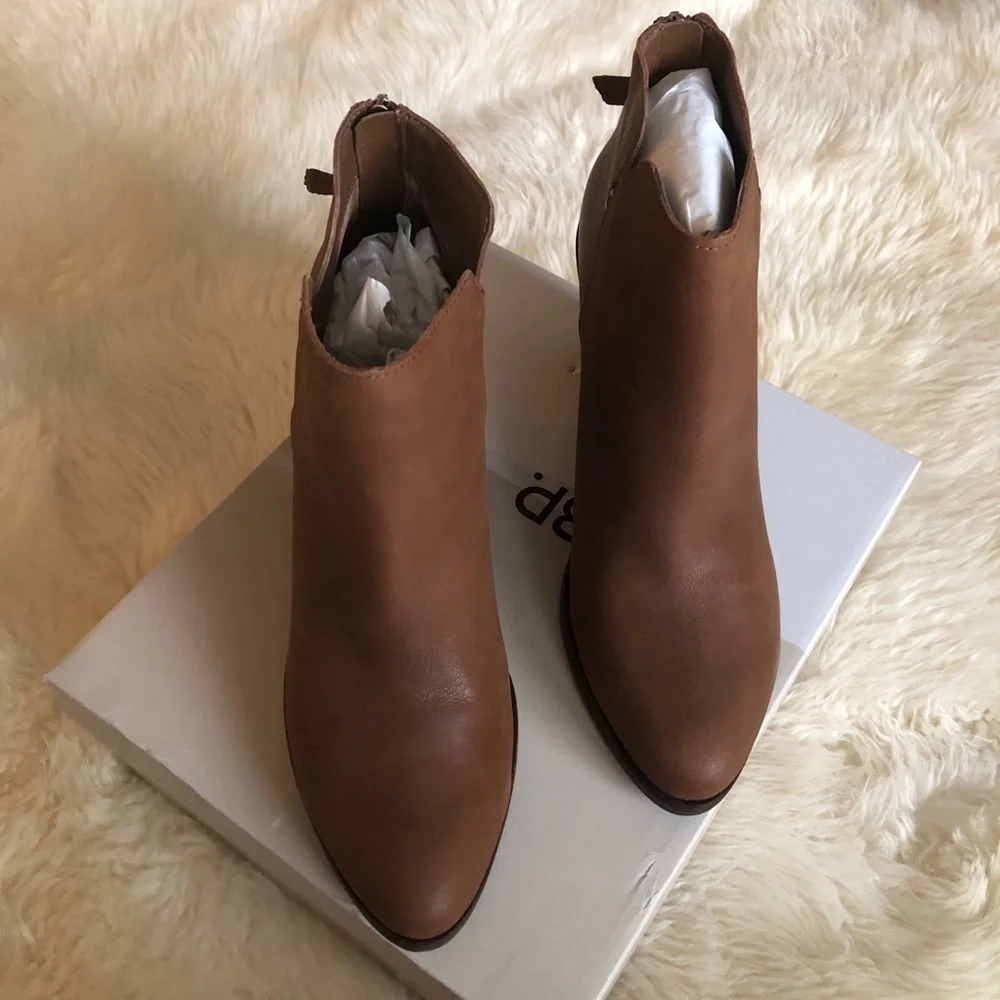 BP Jett Leather Ankle Bootie In Cognac 10